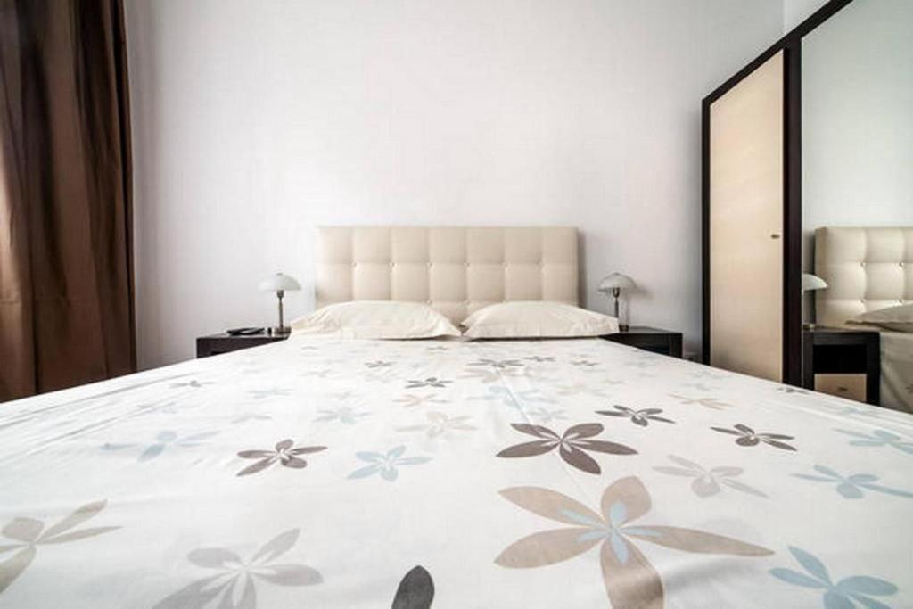 Apartment In The Center Of "Opera" Liov Exterior foto