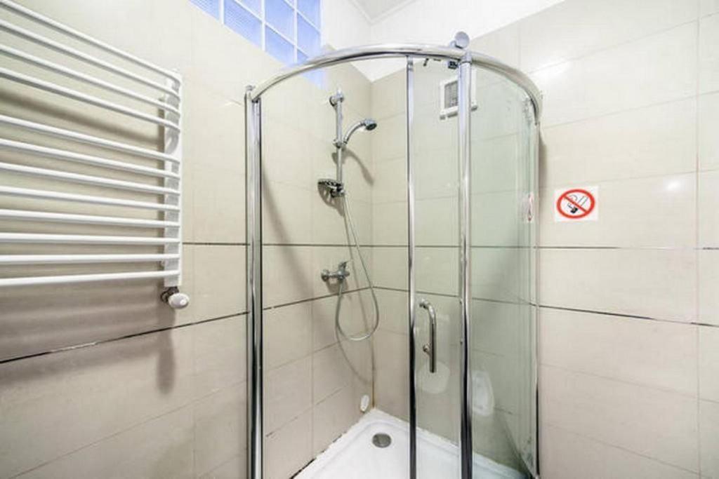 Apartment In The Center Of "Opera" Liov Exterior foto
